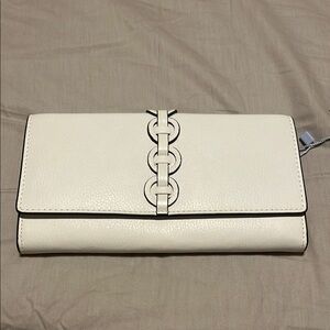ANTONIO MELANI Chic White Leather Clutch Wallet